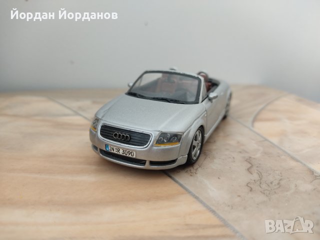 1:43 Ауди ТТ, Миничампс , снимка 2 - Колекции - 43078518