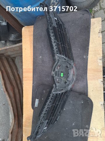 Решетка за Toyota auris, снимка 3 - Части - 40812720