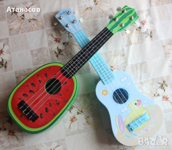 Ukulele - Укулеле от пластмаса , снимка 1 - Струнни инструменти - 43850433