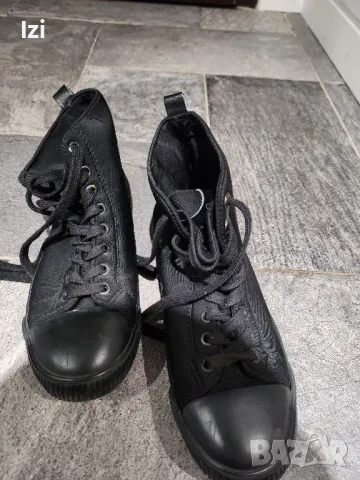 Кецове Calvin Klein, снимка 2 - Кецове - 47452460