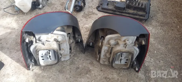 Десен стоп VW Polo IV, снимка 2 - Части - 47707756