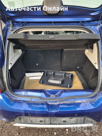 "САМО НА ЧАСТИ" Dacia Sandero Stepway 900кубика 20г, снимка 9 - Автомобили и джипове - 43744919