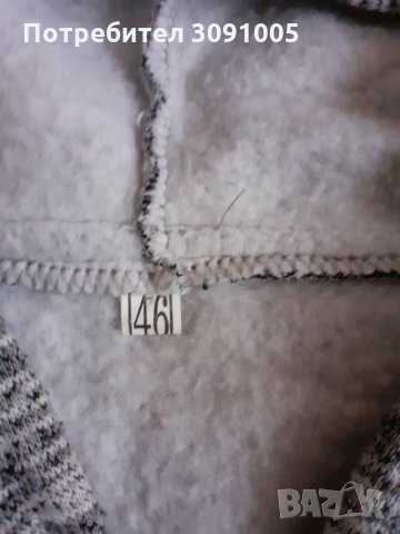 Детски зимни дрехи, снимка 15 - Детски Блузи и туники - 35596808
