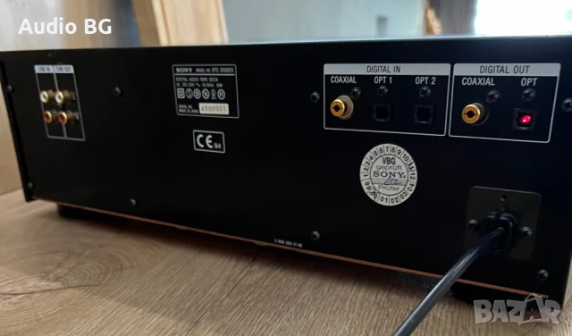 цифров дек DAT Sony DTC-2000 Es Top, снимка 9 - Декове - 50479177