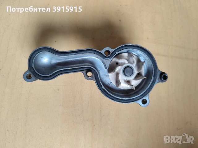Водна помпа от Honda jazz , снимка 4 - Части - 53341141