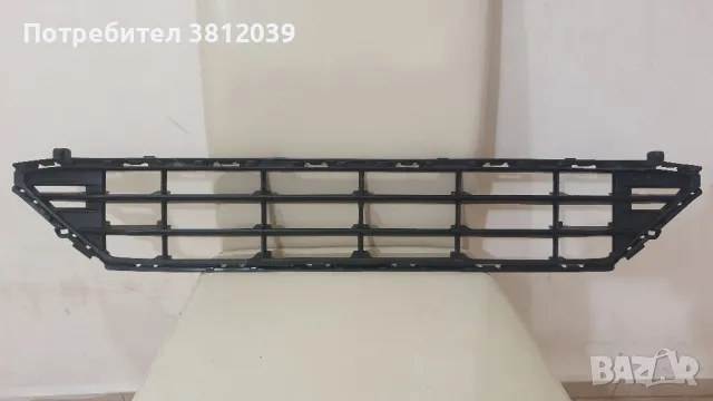 Оригинална решетка за предна броня Volvo XC60  / Волво ХЦ60 (след 2017г), снимка 5 - Части - 47303719