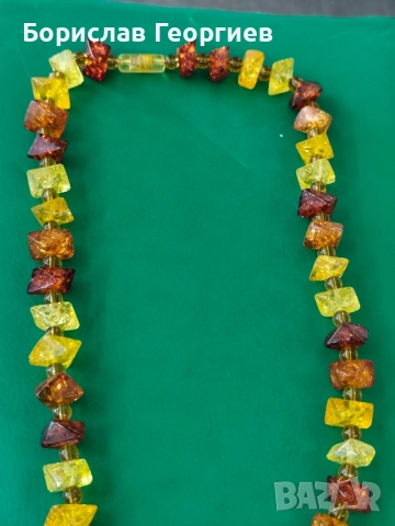 Гердан от кехлибар, снимка 2 - Колиета, медальони, синджири - 51521539