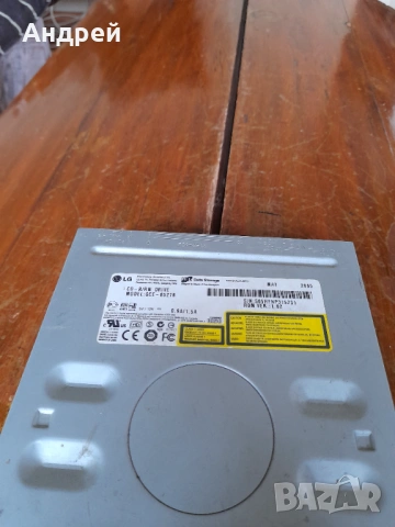 Стар CD R/RW LG, снимка 2 - Други ценни предмети - 53075550