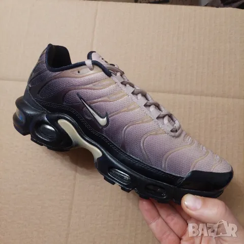Nike Air Max Plus TN SE номер 39 оригинални маратонки , снимка 15 - Маратонки - 49800702