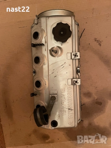 Капак за цилиндрова глава Грейт Уол Ховър 2.4 бензин