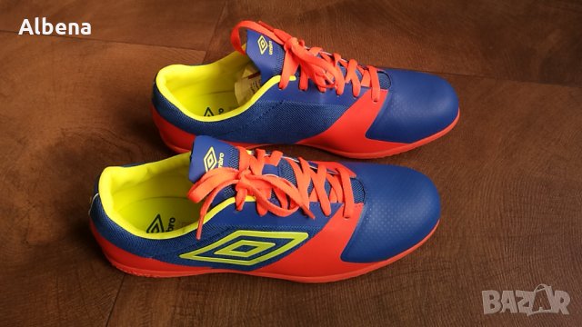 UMBRO FUTSAL STREET 4 размер EUR 45 / UK 10 за зала 8-4-S, снимка 14 - Спортни обувки - 28018767