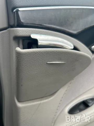 Заден пелелник задна врата мерцедес е класа 211 сив салон 