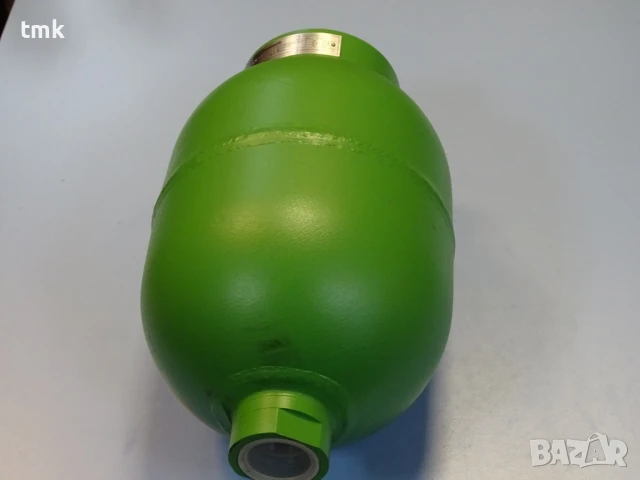 Хидроакумулатор Orsta Hydraulic 6.3/16 TGL 10843 Diaphragm Accumulator 160Bar 6.3L, снимка 6 - Резервни части за машини - 50550830