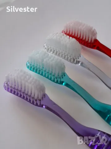 Специални Четки за Зъби с мек косъм CURVEX - SOFT!, снимка 2 - Други - 48387922