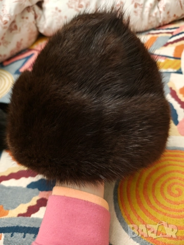 Дамска шапка от норка , снимка 2 - Шапки - 52353874