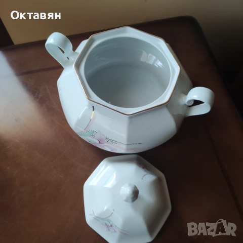 Порцеланов супник, снимка 6 - Сервизи - 53183887