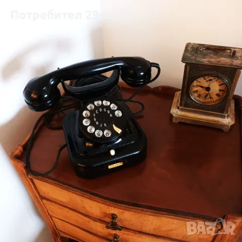 Стар телефон SIEMENS & HALSKE от 1933г работещ