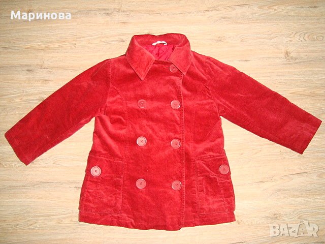Чудесно червено палтенце 7-9год., снимка 1 - Детски якета и елеци - 27508816