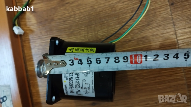 Реверсивeн електрически двигател 20W 100/110V, снимка 13 - Електродвигатели - 52891688