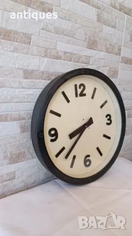 Стар стенен часовник - Радиосинхрон - Произведен в България - Антика - 1970", снимка 3 - Антикварни и старинни предмети - 49464853