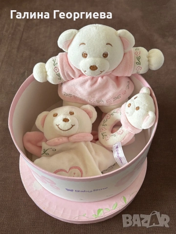 Кутия с меки играчки за бебе