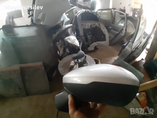 Огледало Астра J Ляво, снимка 2 - Части - 36733415