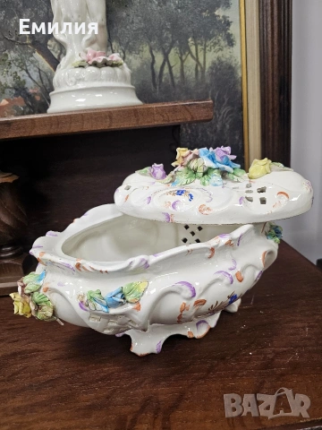 Порцеланов терин , снимка 4 - Антикварни и старинни предмети - 53208489