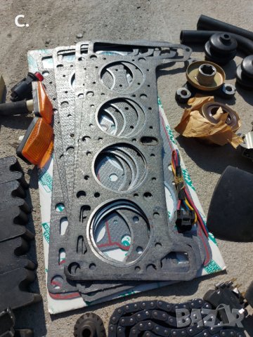 Гарнитури за глава ваз лада жигули 2101.2107 нива 1600