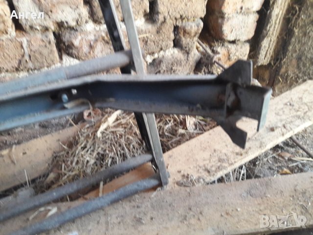 Багажник за Лека Кола Метален,фабричен СССР много здрав, снимка 6 - Аксесоари и консумативи - 44100721