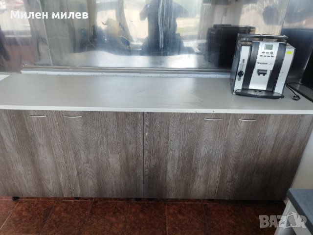 Продавам, снимка 4 - Шкафове - 38432369