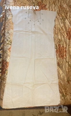 Нова бродирана нощница, снимка 1