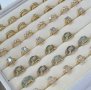 пръстени от медицинска стомана с 18к златно покритие , снимка 1 - Пръстени - 43830617