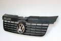 Предна решетка VW Transporter T5 (2003-2009г.) 7H0807101 предна емблема / 7H0 807 101, снимка 3