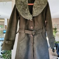 Дамско палто със сваляща се яка, снимка 2 - Палта, манта - 43976094