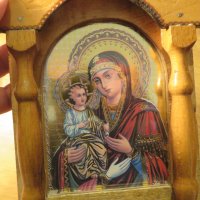Голям православен иконостас с кандило Богородица и младенеца - 30 х 16 см, снимка 1 - Икони - 38897685