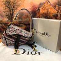 Дамска чанта Christian Dior код 37, снимка 1 - Чанти - 32691365