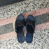 НОВИ черни дамски чехли на платформа, естествена кожа 37 номер, снимка 3 - Чехли - 38111046