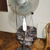 Продавам работещ вентилатор на стойка Модел: Rowenta Zenitude сив металик, снимка 1 - Вентилатори - 43146913
