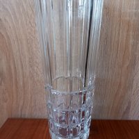 Кристална ваза - 2, снимка 3 - Антикварни и старинни предмети - 40136800