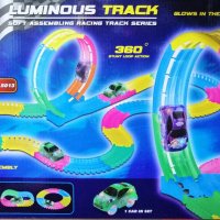Състезателна светеща писта с количка"luminous track", снимка 3 - Коли, камиони, мотори, писти - 39043212