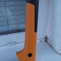 Брадва "FISKARS-X11-S" за цепене на дърва финландска нова, снимка 5 - Други стоки за дома - 38005896