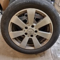 Зимни Гуми с джанти оригинал Mercedes 205/55 R16, 5x112 r16 , снимка 9 - Гуми и джанти - 43090641