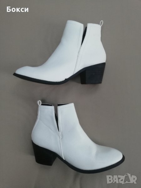 Бели боти марка BUONAROTTI, снимка 1