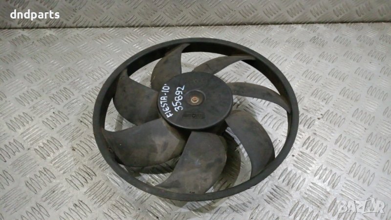 Охладителна перка Ford Fiesta 2010г.	, снимка 1