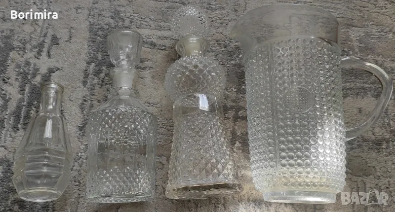 Стъклени гарафи и кана за вино, снимка 1