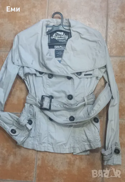 Дамски тренч Super dry, снимка 1