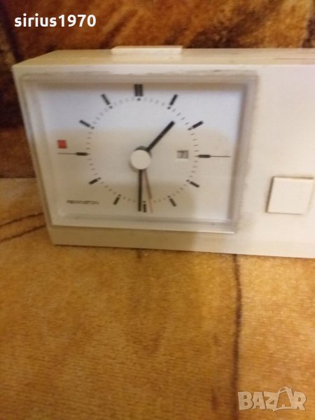 Рядък немски електромеханичен часовник, снимка 1