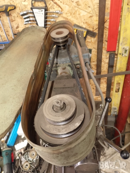 Настолна бормашина . Българска, снимка 1