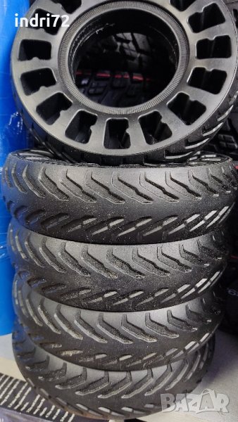 Плътна гума 200X50 за електрическа тротинетка, снимка 1