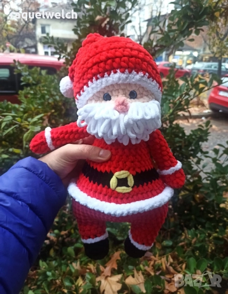 Ръчно Изплетен Дядо Коледа "Амигуруми", снимка 1